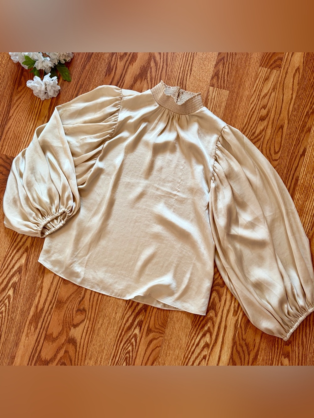 MSK Satin Balloon Sleeve Blouse
